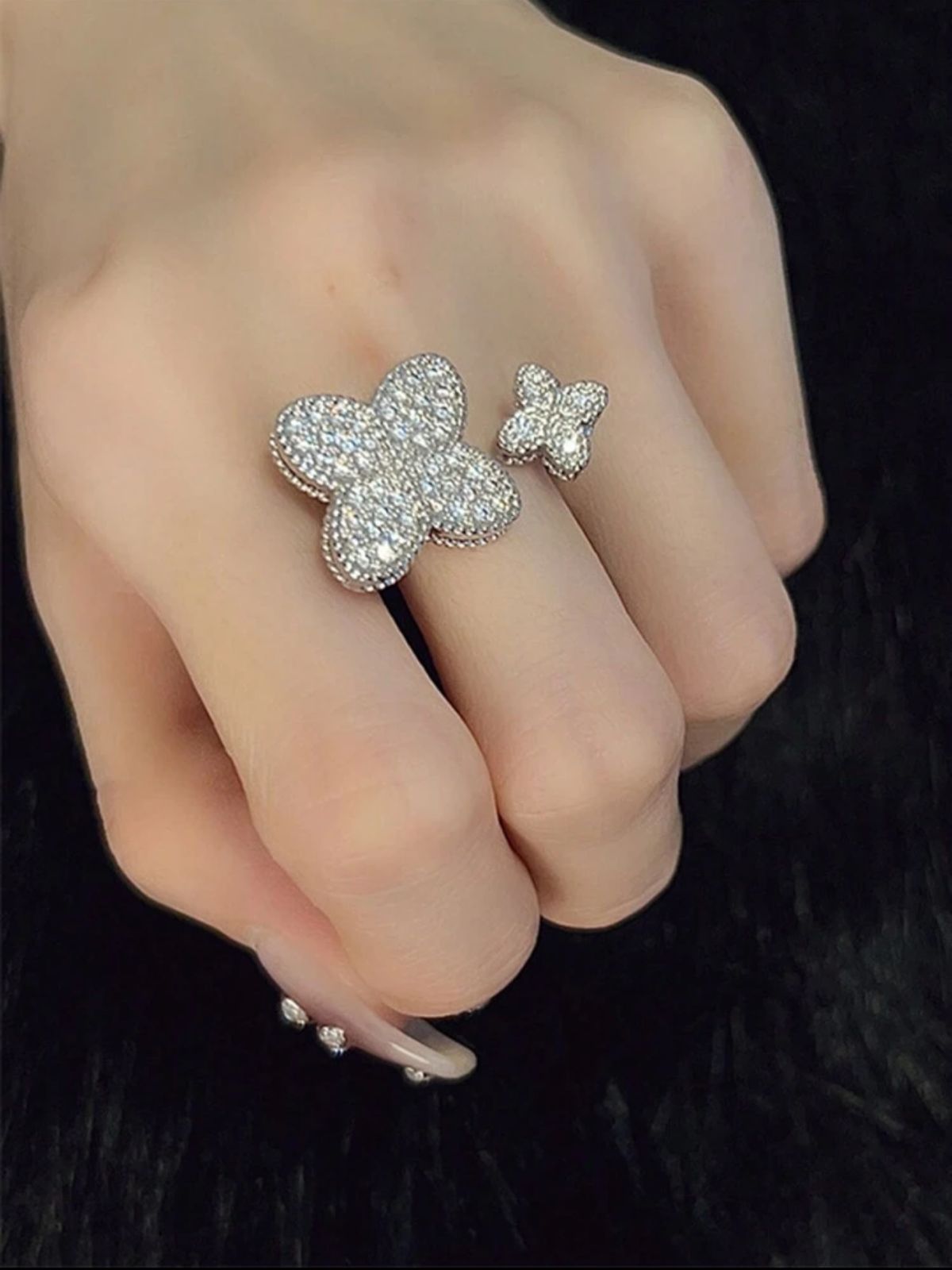 Floral Silver Breeze Open Ring