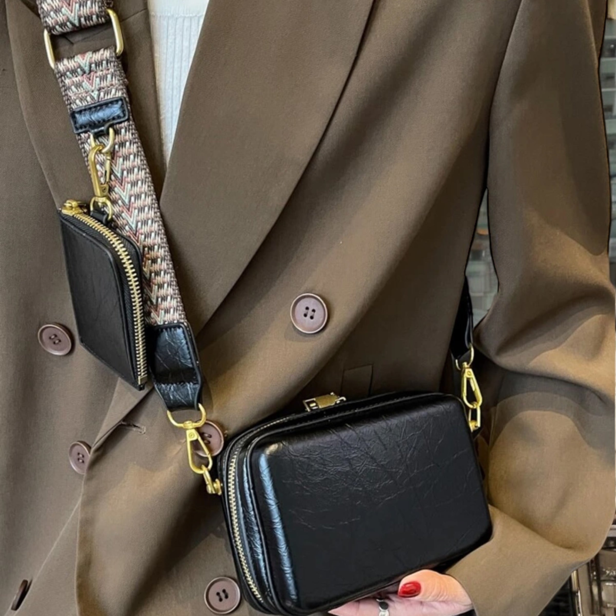 Versatile Vogue - Your Everyday Bag