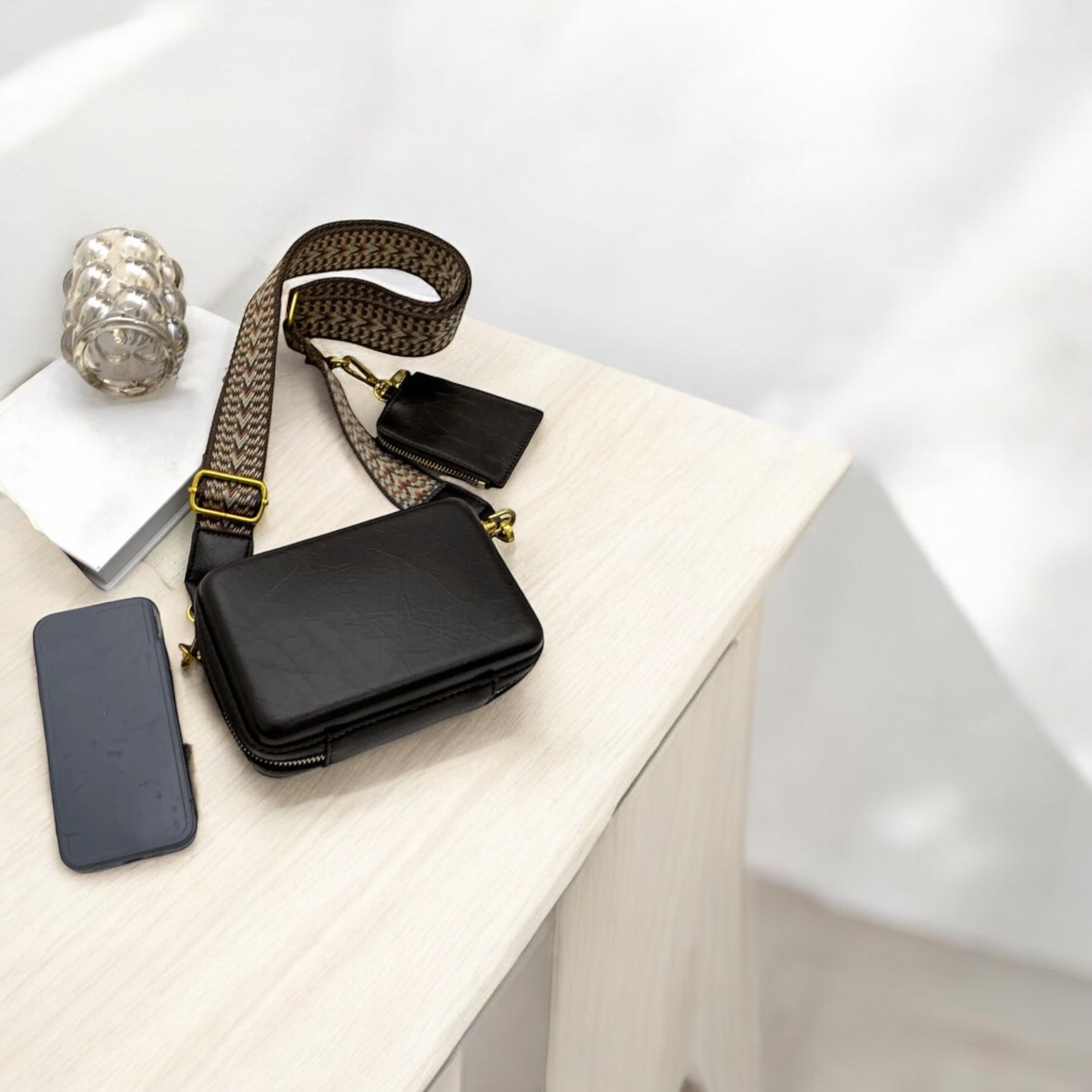 Versatile Vogue - Your Everyday Bag