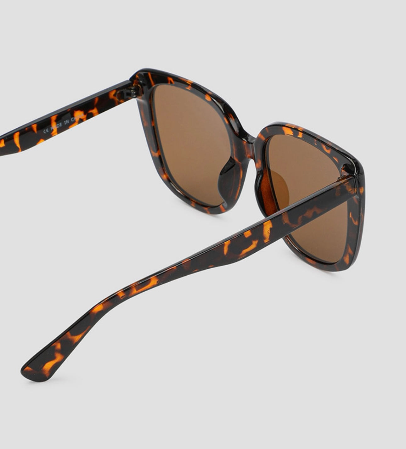 Ardene tortoiseshell textured sunglasses