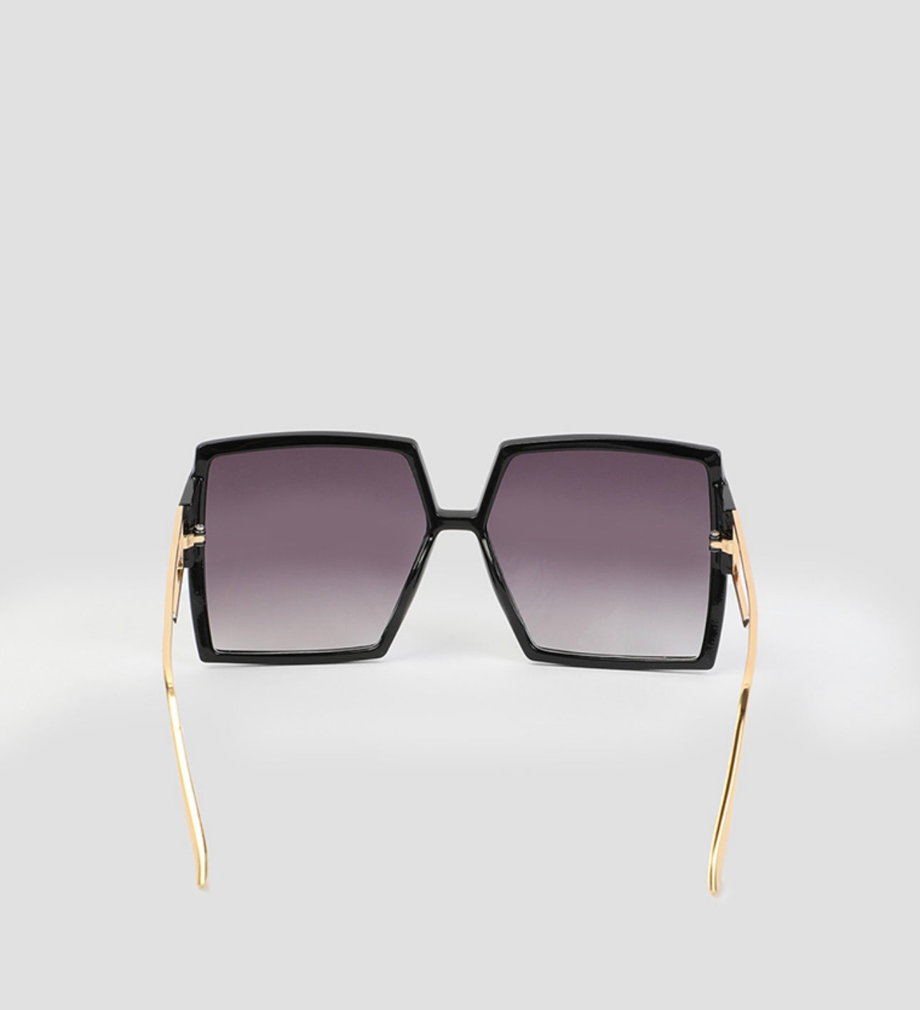 Ardene oversized square sunglasses