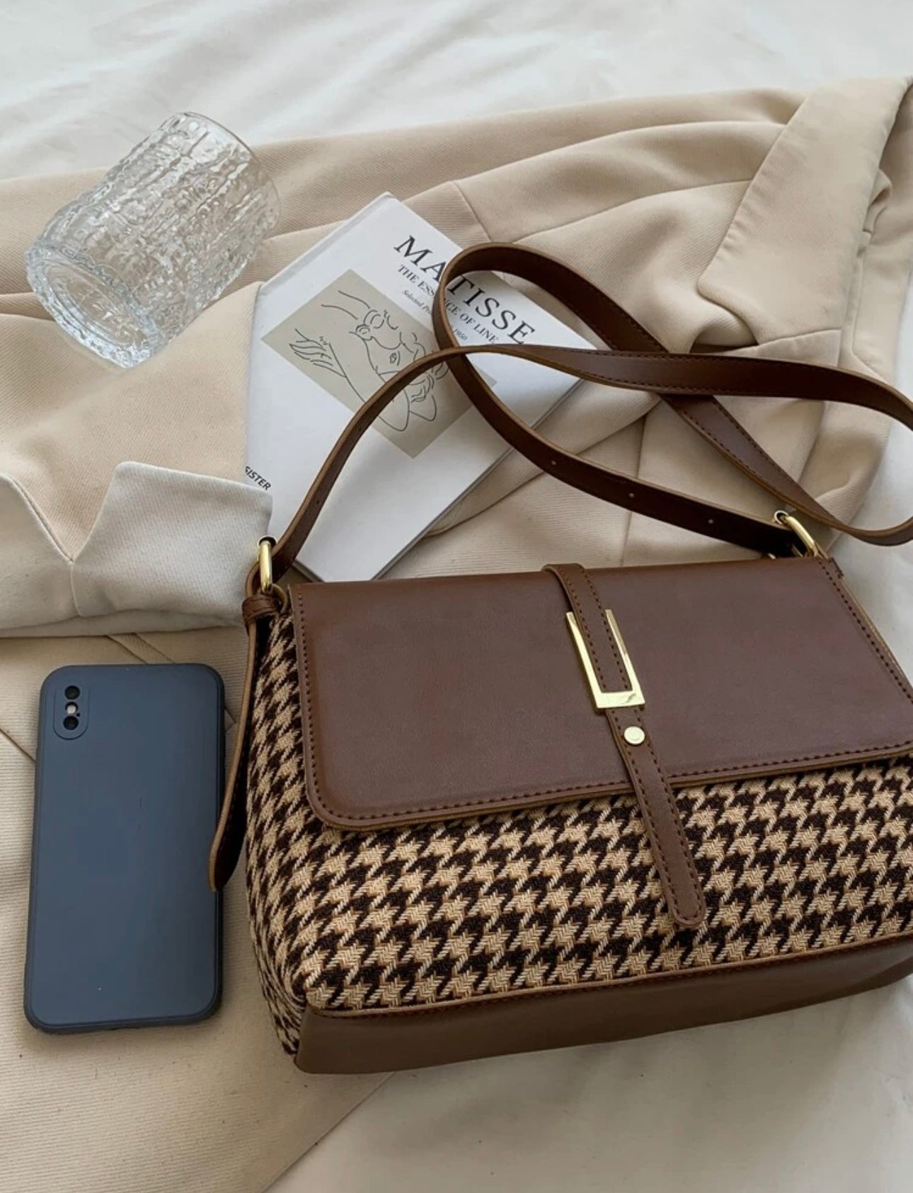 Chestnut Classic Shoulder Bag